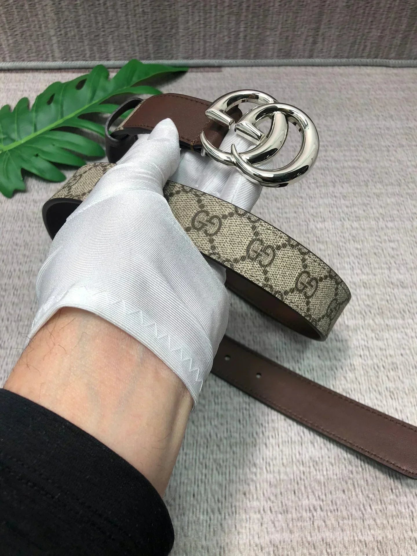 2025 進口頭層牛皮尾部面,內襯頭層小牛皮底,寬度 3.0cm