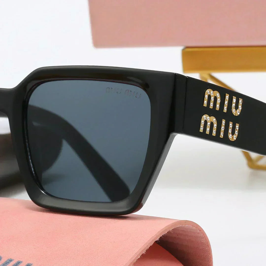 2025 Quadratische, universelle Sonnenbrille 4018