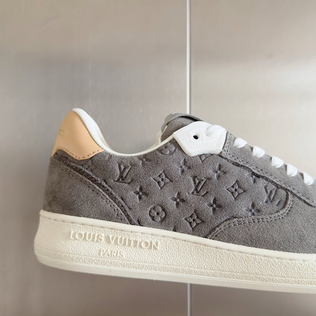 2025 250318 New high quality new color board shoes
