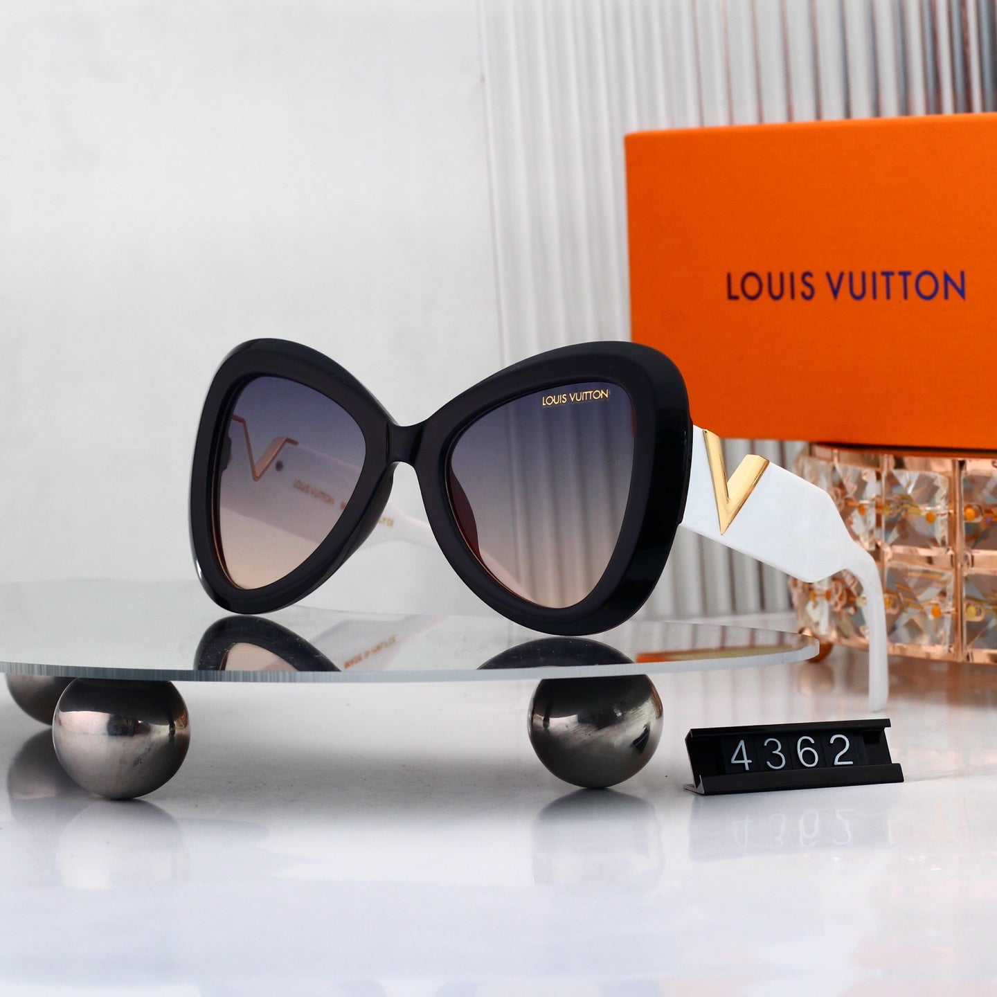 2026 LV Sunglasses 0023