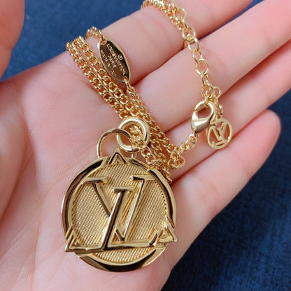 2025 Luxury Pendant Necklace