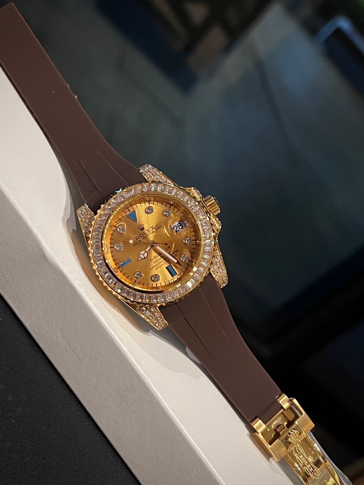 2026 New Arrival 👾 Diamond-Dial Watch 👺 A top-tier collectible, a must-have for anyone who dislikes the ubiquitous Submariner.