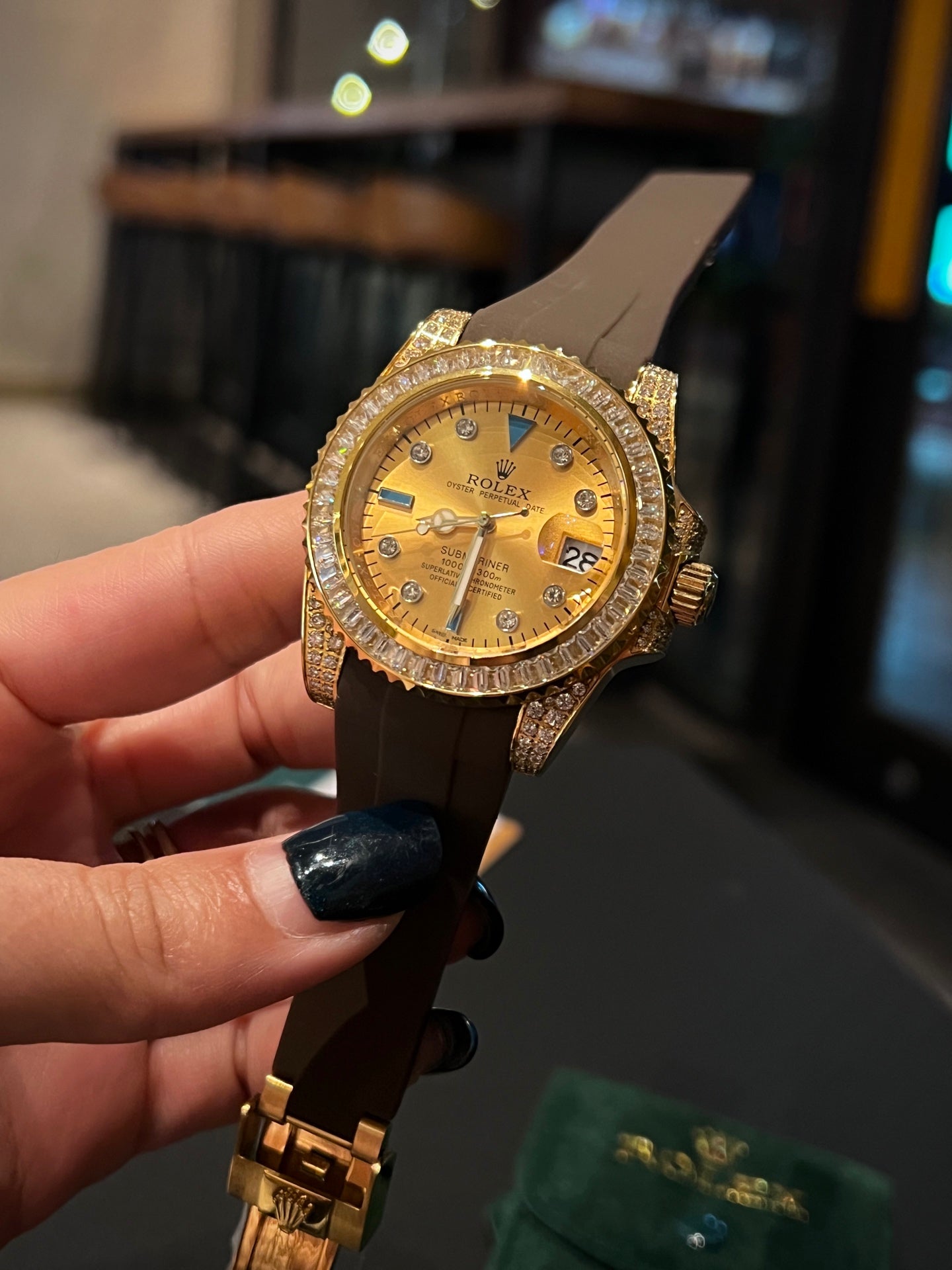 2026 New Arrival 👾 Diamond-Dial Watch 👺 A top-tier collectible, a must-have for anyone who dislikes the ubiquitous Submariner.