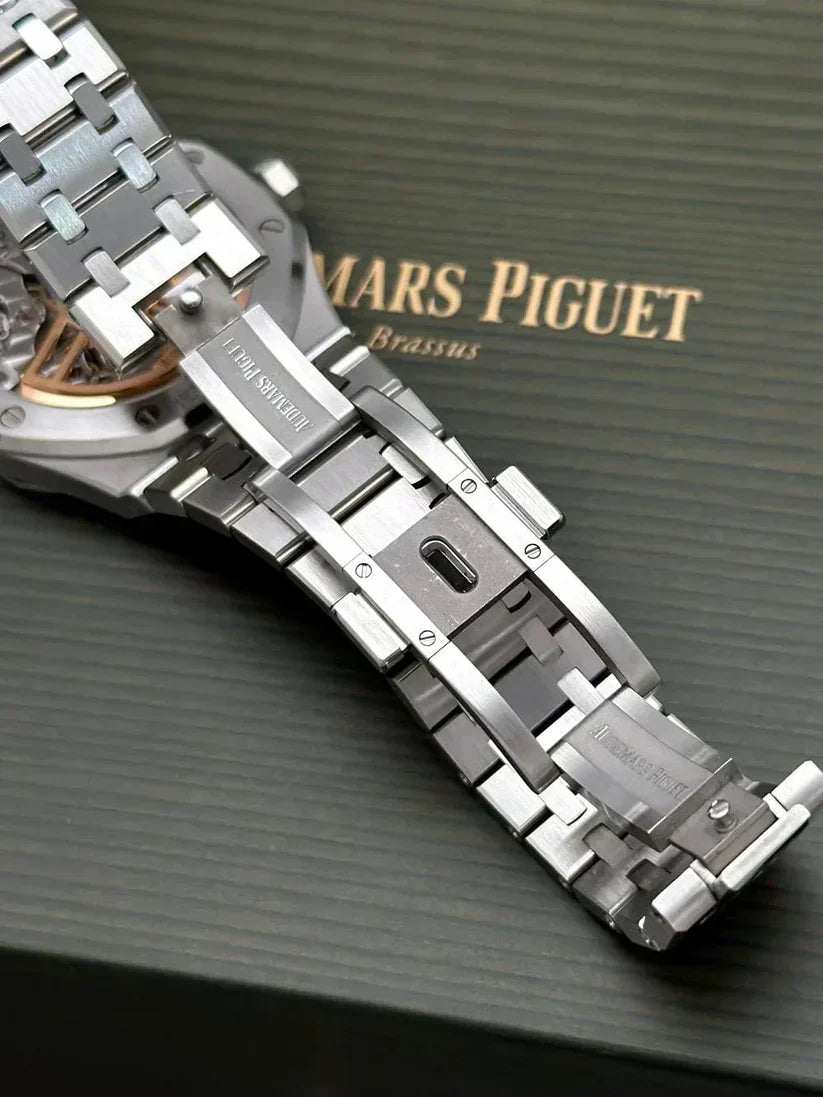 Audemars Piguet Royal Oak Automatic Watch 41mm Black Dial 15500ST