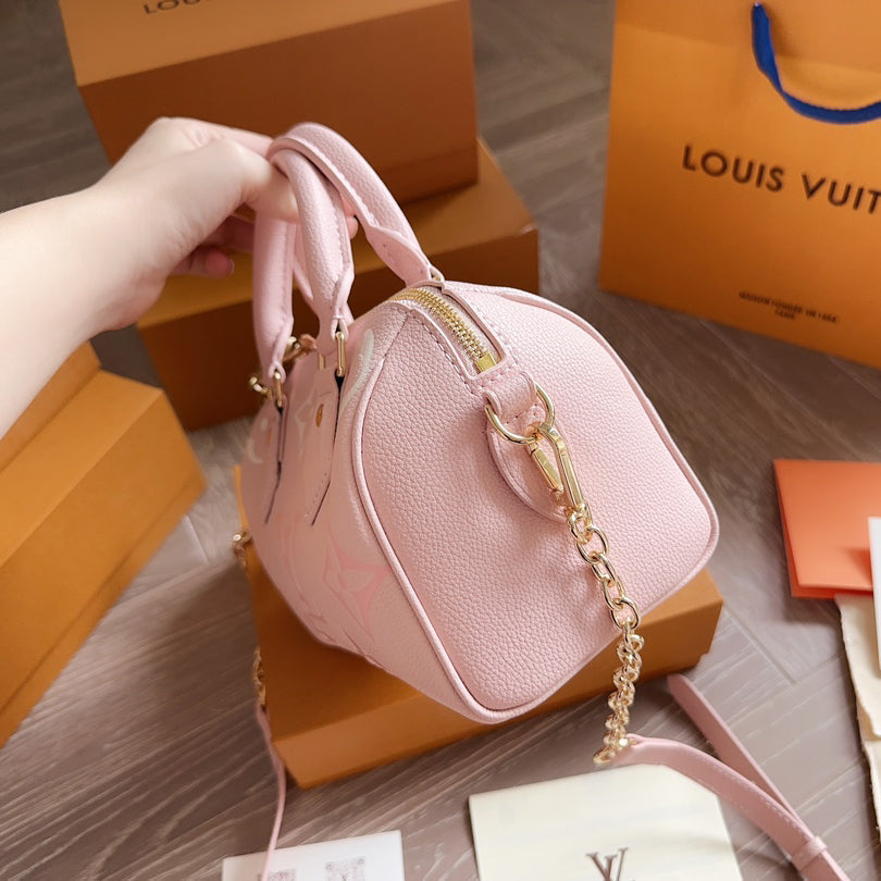 2025 Bag Stylish Top-handle Bag W3820