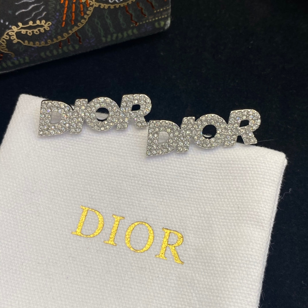 2025 Letter Full Diamond Earrings