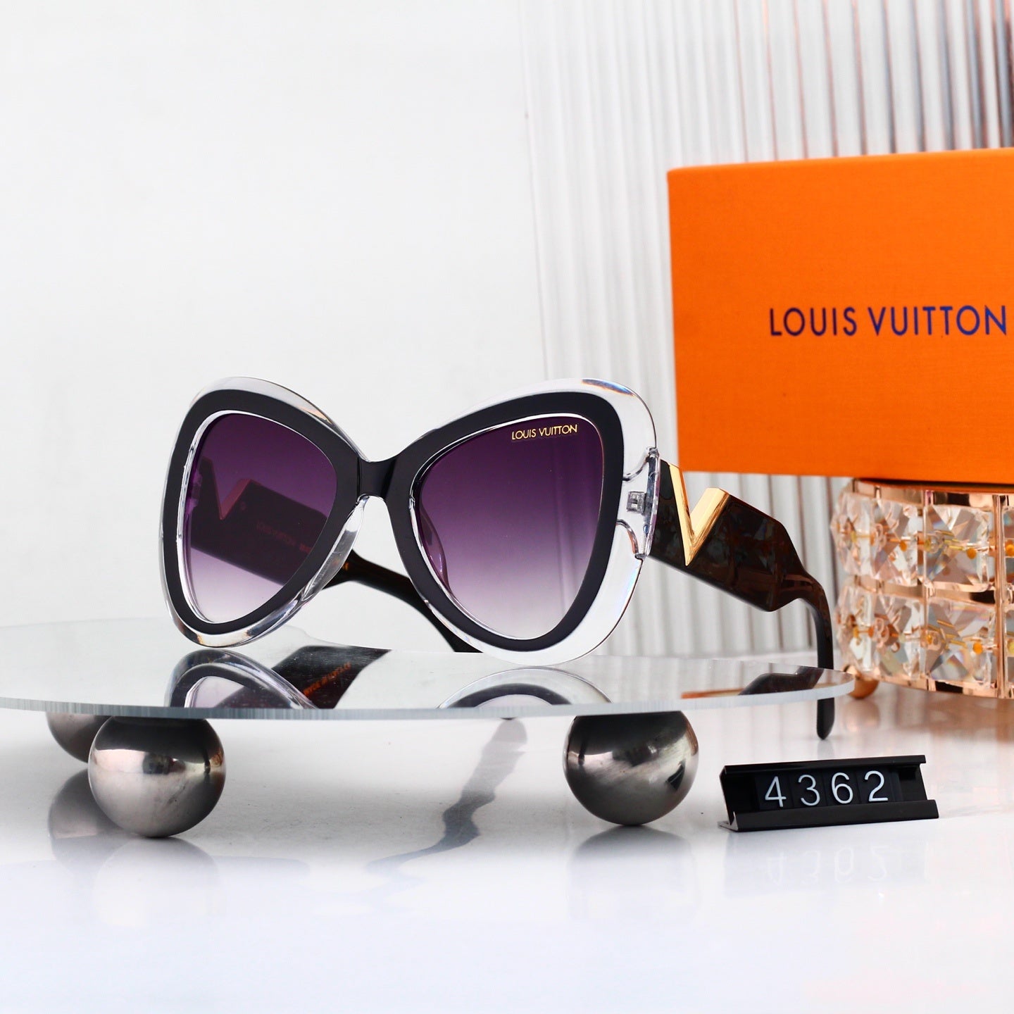 2026 LV Sunglasses 0023