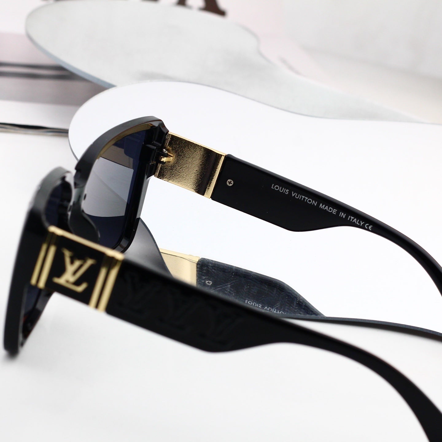 2026 LV Sunglasses 0015