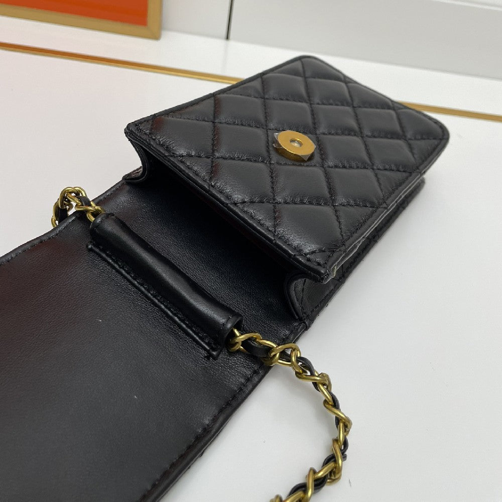 2025 Bag Stylish Shoulder Bag W39105