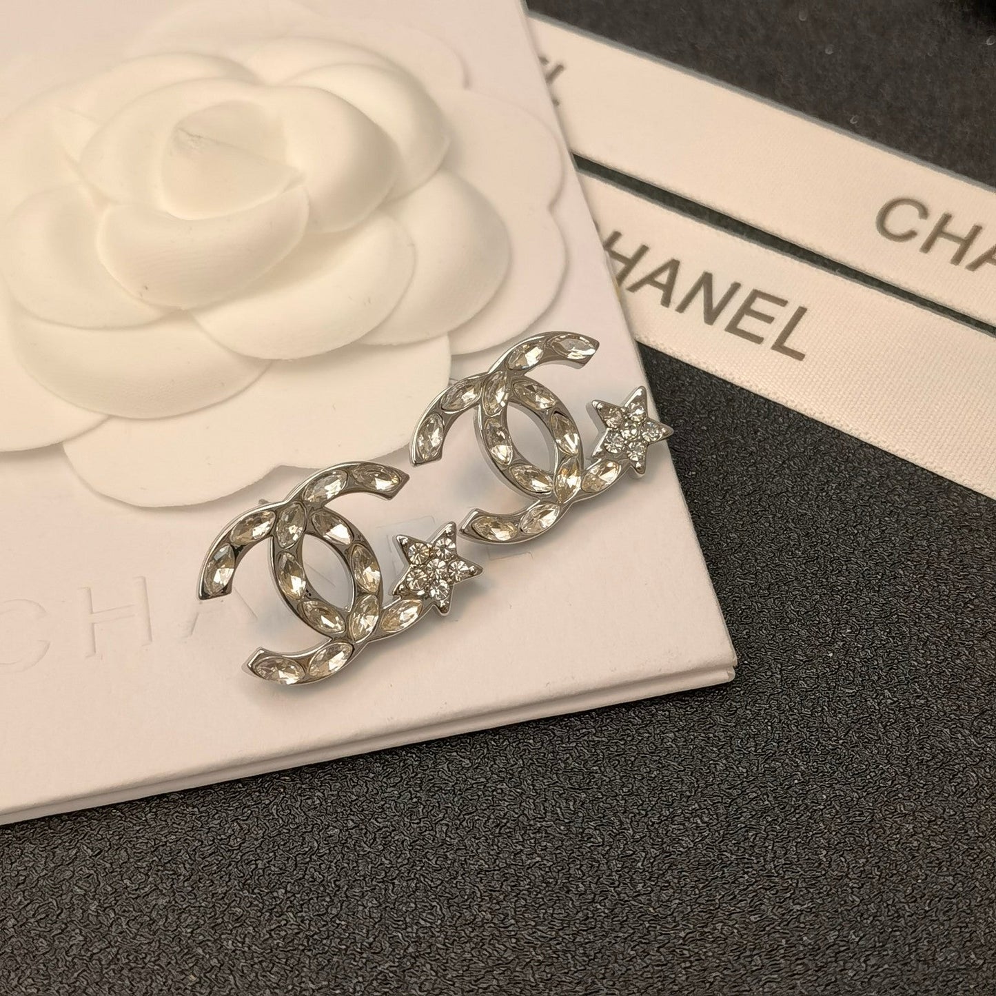 2025 Crystal Diamond Star Stud Earrings