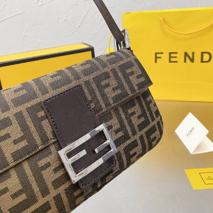 2025 Bag Classic Baguette Bag F4