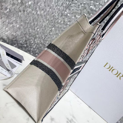 2025 Bag Book Tote Bag D14