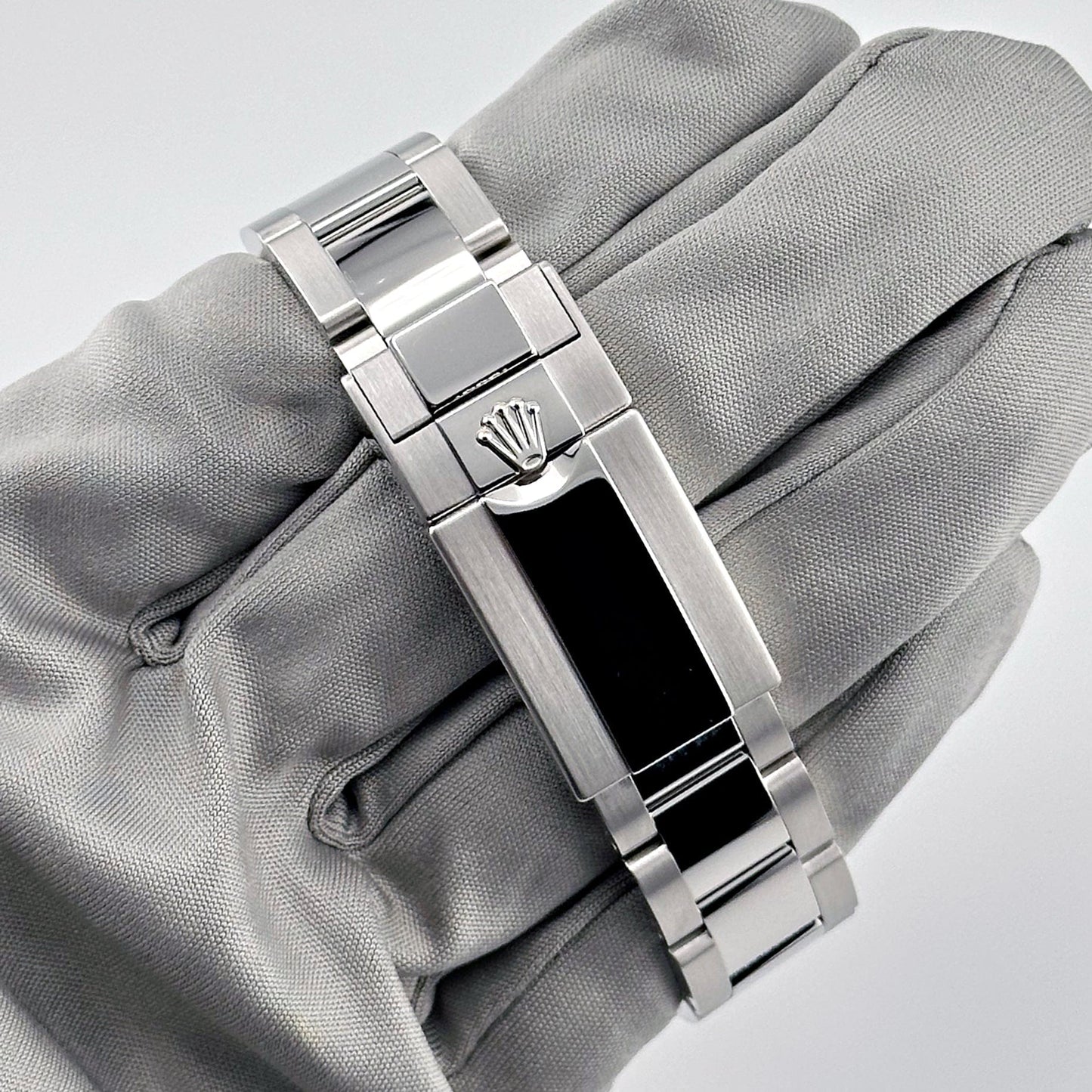 2025 Watch Daytona 126506 Platinum Ice Blue  Dial (2024)