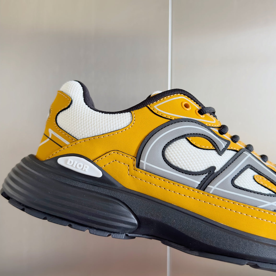 2025 1111 New color matching good quality shoes