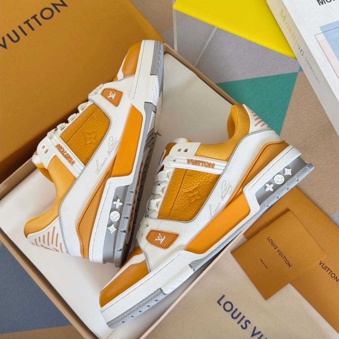 2025 250318 New high quality new color board shoes