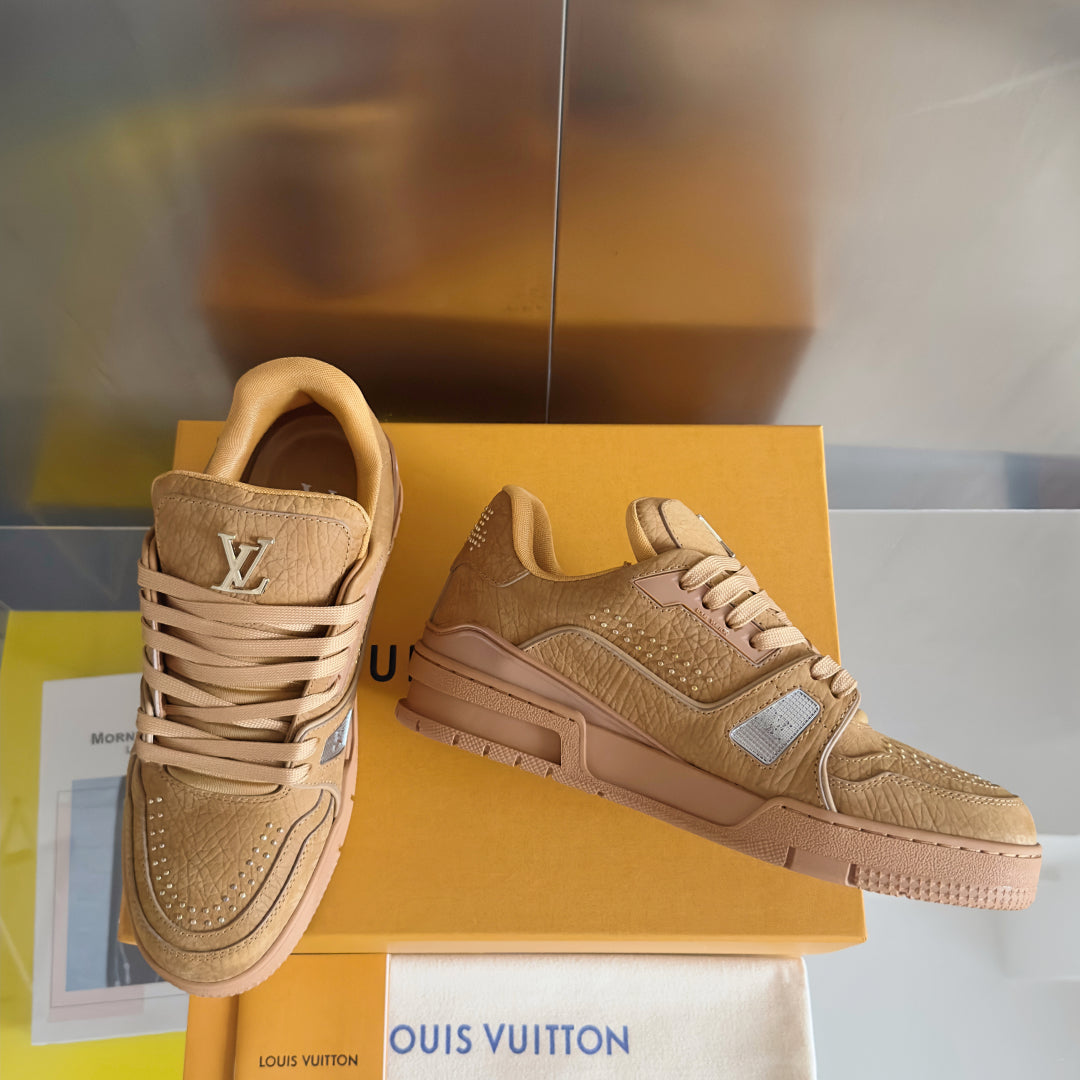 2025 250318 New high quality new color board shoes